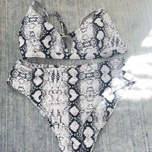 High waisted snakeskin patterned bikini - never worn